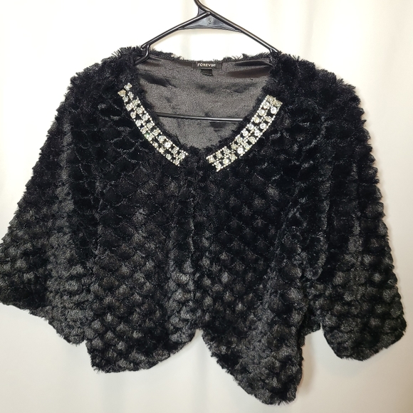 FOREVER Lightweight cape with bling on top - Picture 4 of 9